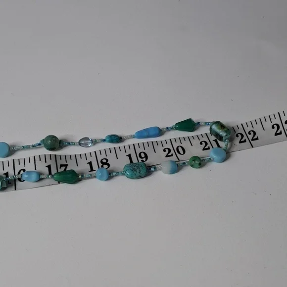 Green/ Blue Glass & Stone Beaded Necklace & Earrings - Picture 7 of 11
